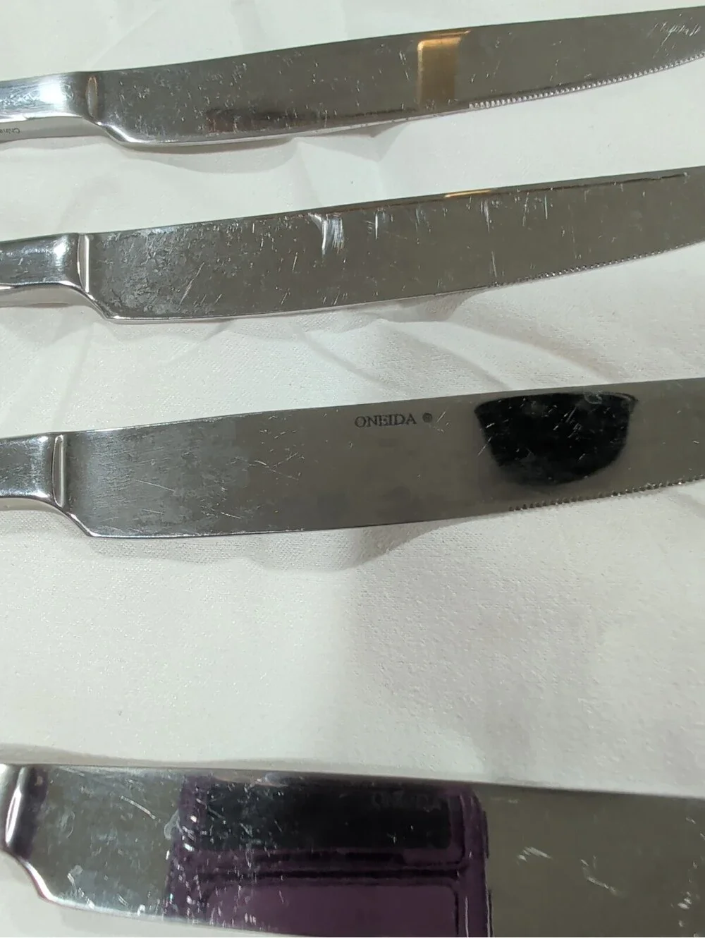 Oneida River Dinner Knives Set Of 4 9 3/8
